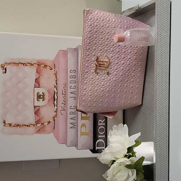 💕Beautiful💕JUICY COUTURE 💖Pink Iridescent Rainbow Travel Cosmetic Case💖 - Picture 8 of 8